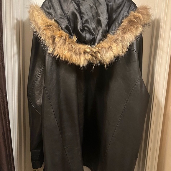 Leather coat big and talll - Picture 6 of 11